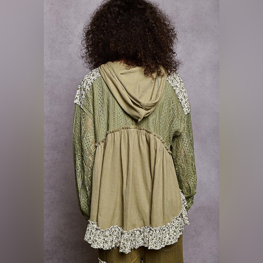 ⚡️ POL “ Basil Meadow “ Ruffle Knit Zip Up | Dried Basil - Picture 4 of 5